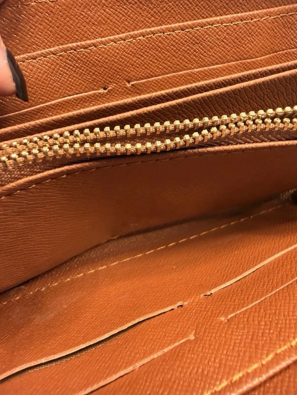 Louis Vuitton Zippy Wallet Monogram Canvas